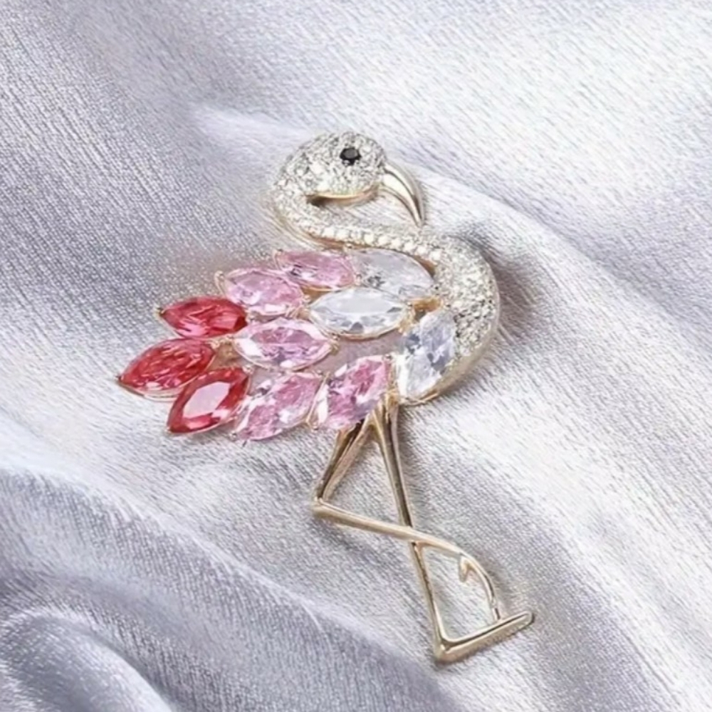 FLAMINGO PIN NWT